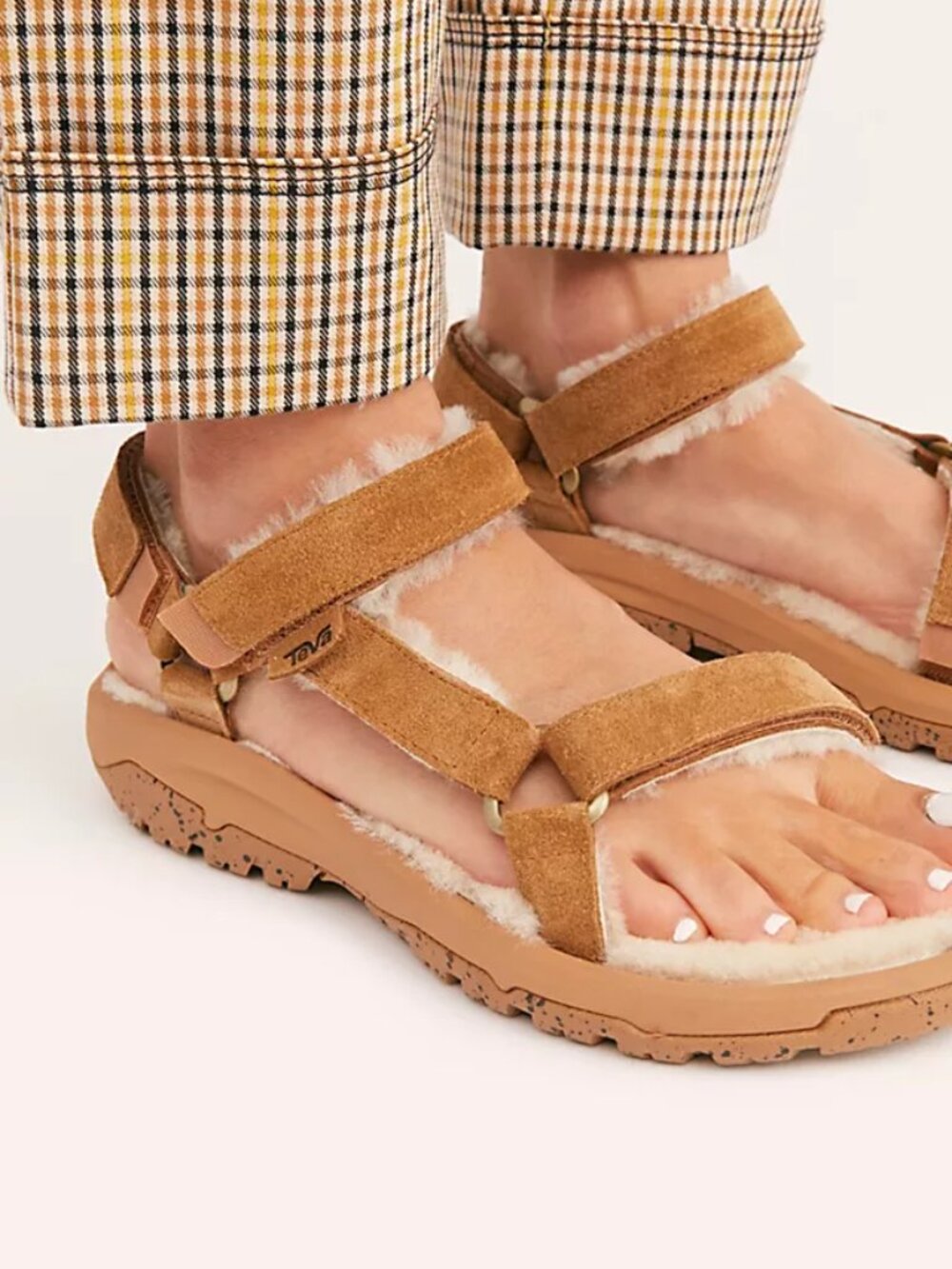 EUC Teva Hurricane Suede Leather Strap Shearling Lining Sandals Hook/Loop